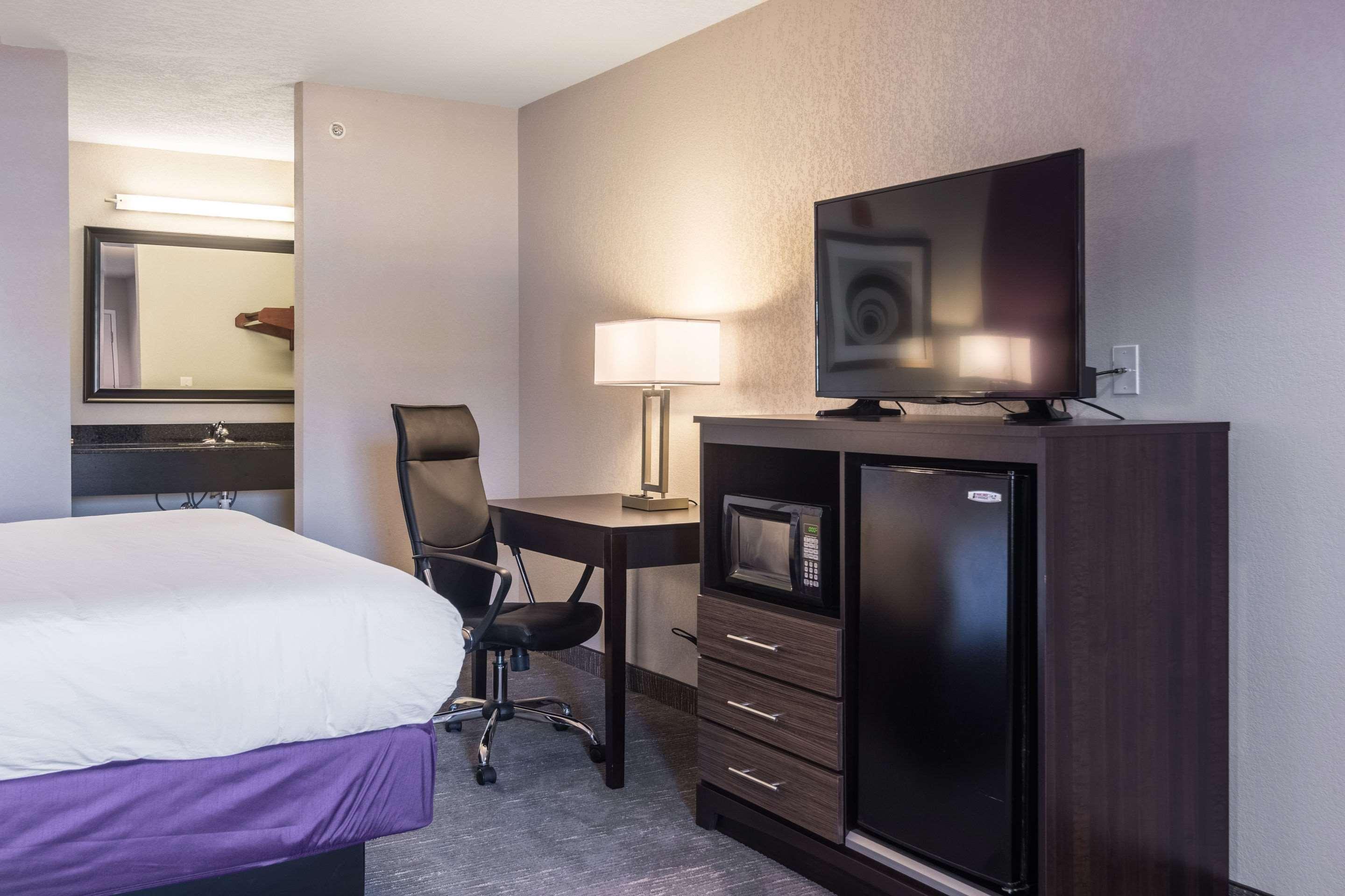 Econo Lodge Inn & Suites North Little Rock Near Riverfront Extérieur photo